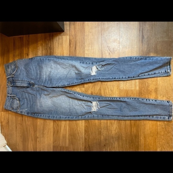 High Rise Distressed Skinny Jeans - Picture 1 of 2